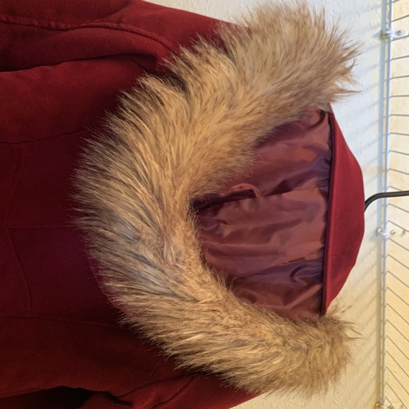 Coat - Picture 6 of 7